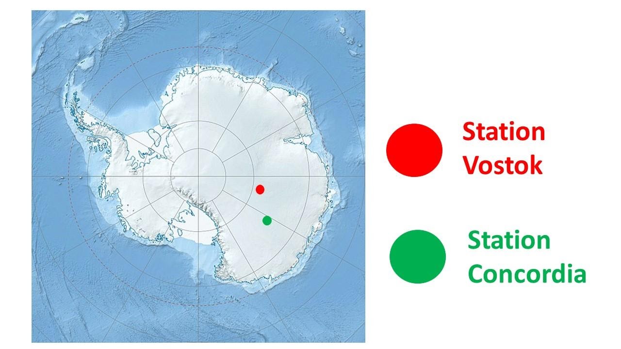 <b>Localisation des stations de forage de l’Antarctique</b><div><i>600px-Antarctica_relief_location_map, par Alexrk2 via Wikimédia Commons, CC-BY-SA-3.0, modifiée par Sandra Rivière, https://commons.wikimedia.org/wiki/File:Antarctica_relief_location_map.jpg?uselang=fr</i><b><br></b></div>
